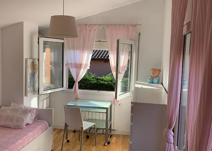Nice Home Holiday home Borgona